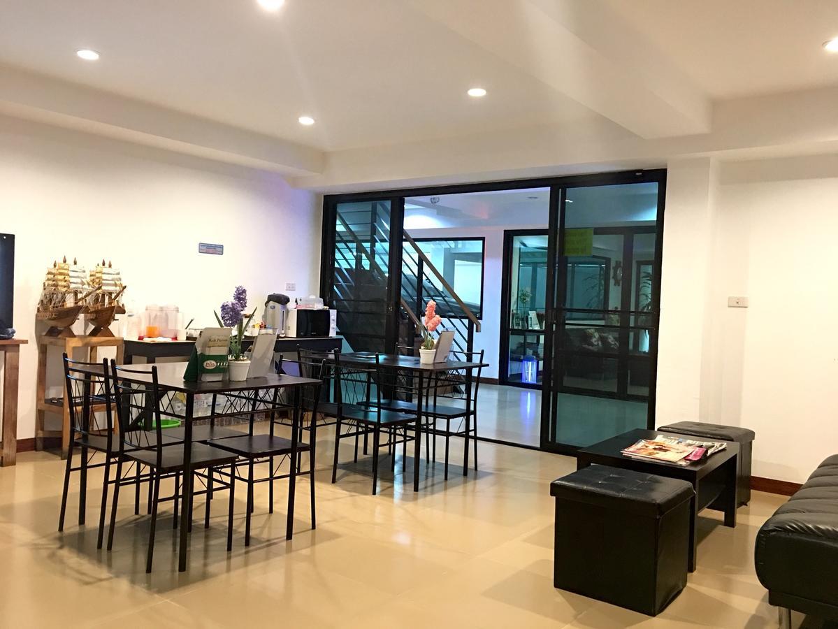 Double Dd House At Mrt Sutthisarn Банкок Екстериор снимка
